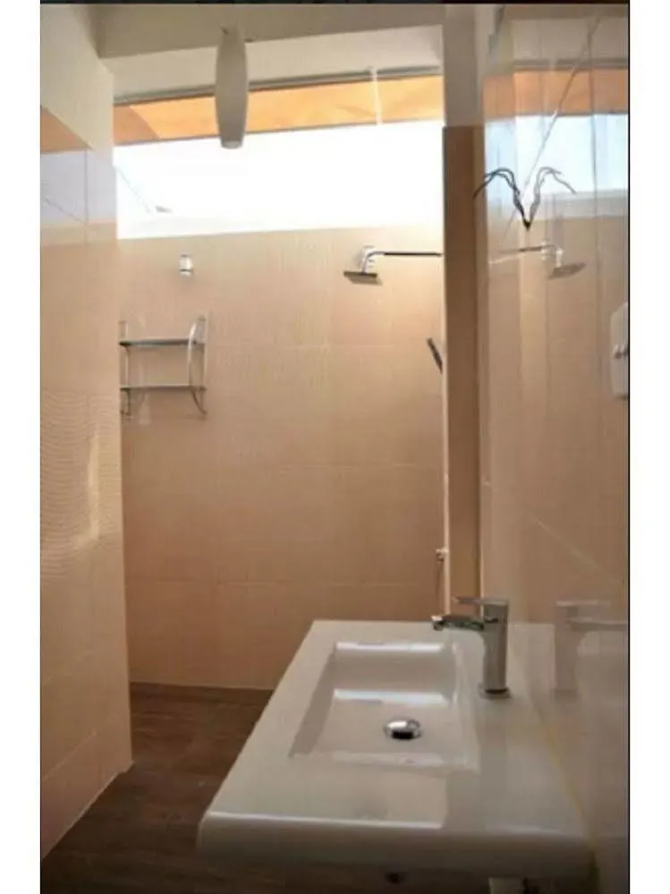 Vista Peiris Road Apartment Hotel Dehiwala-Mount Lavinia